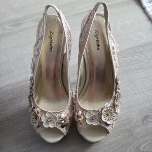 Zigi Soho Blush Floral Peep-Toe Slingback 5" Heels